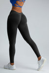 Curve V-Back Seamless Scrunch Legging