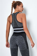 Knitted Stripe Seamless Sports Bra