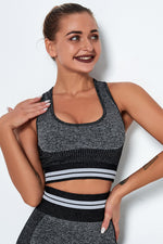 Knitted Stripe Seamless Sports Bra