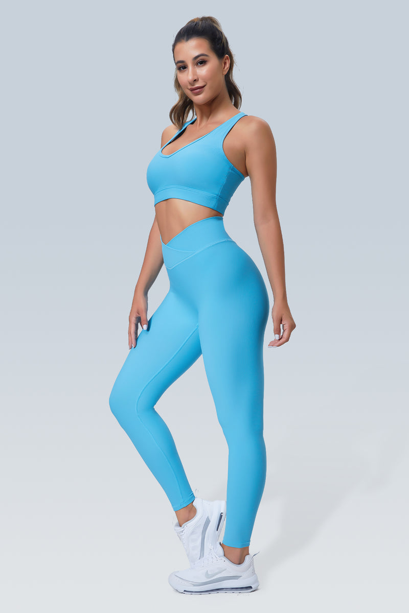 The V Ribbed Crossover Scrunch Legging