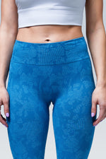 Wild Booty Lifting Seamless Scrunch Legging
