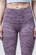 Wild Booty Lifting Seamless Scrunch Legging