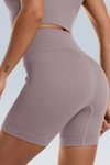 Studio-To-Street Seamless Ribbed Short