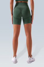 Wavy Seamless Short