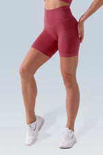 Wavy Seamless Short